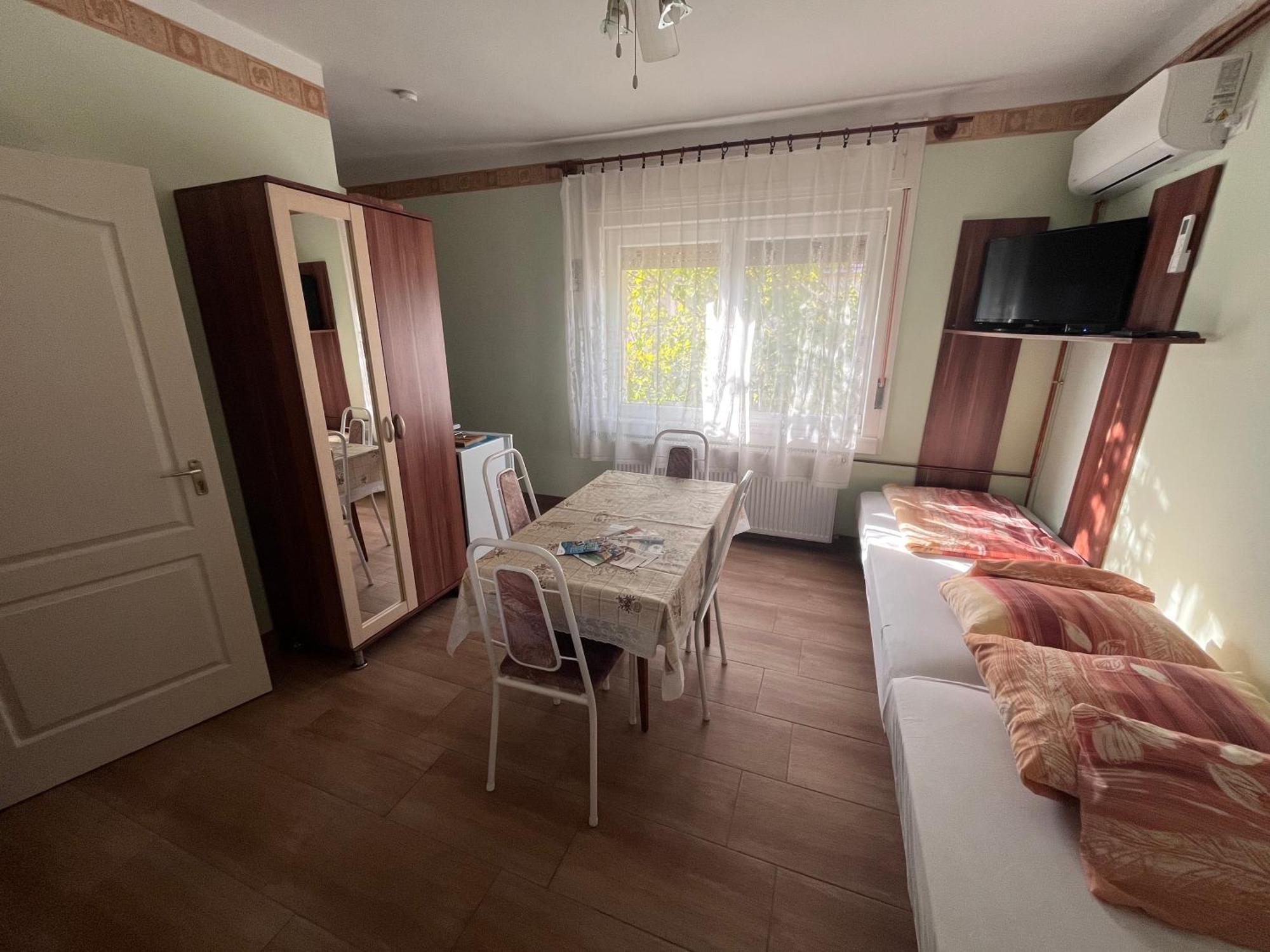 Abigel Apartman Mórahalom Buitenkant foto