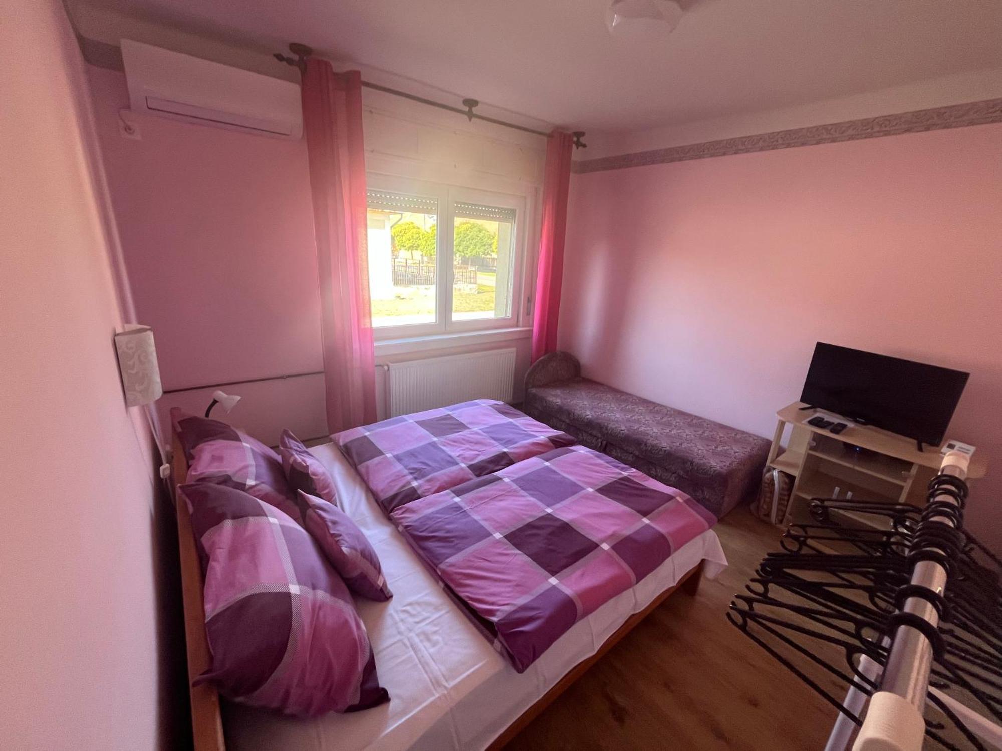 Abigel Apartman Mórahalom Buitenkant foto
